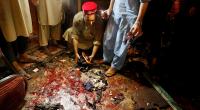 Suicide bomber kills 12 in Pakistan