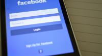 Facebook users around the world report problems