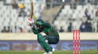 Reckless Bangladesh stutter after opting to bat