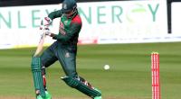 Soumya, Mosaddek power Bangladesh to lift tri-nation title