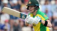 Smith blocks out jeers and warns of more runs to come