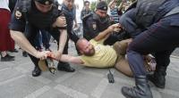 Russia detain more than 500 at protest over journalist