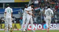 Tigers 106 all out in first innings of Kolkata test