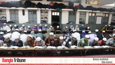 Qawmi madrasas: All subjects taught with focus on religion