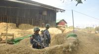 Myanmar insurgents attack army college, police post
