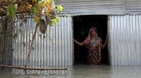 Bangladesh rural families shoulder costs of coping with climate change