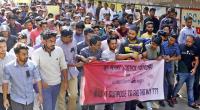 Sophomore's unnatural death at Dhaka, students stage demo for justice
