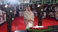 PM pays tributes to Bangabandhu on Homecoming Day