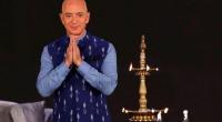 Amazon offers $1b olive branch to small Indian firms