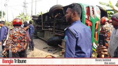 Six killed, 72 injured in 3 road accidents