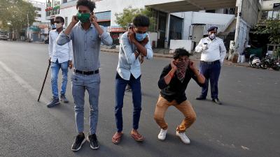 India virus cases tick up despite immense lockdown